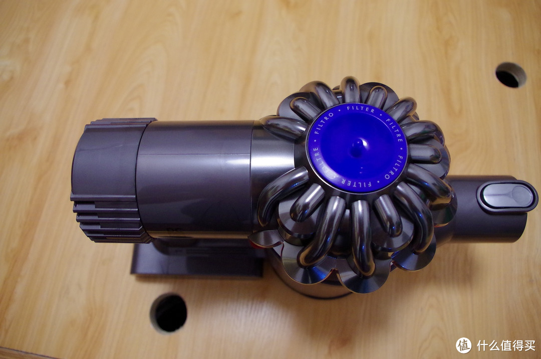 中毒dyson 戴森 DC62 吸尘器 — 首次尝试德国亚马逊，经验分享