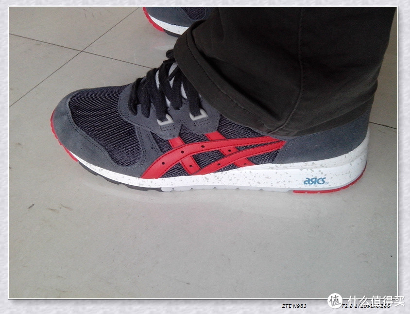 asics 亚瑟士Gel Epirus 复古运动鞋