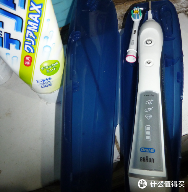 Oral-B 欧乐-B Precision 4000 电动牙刷