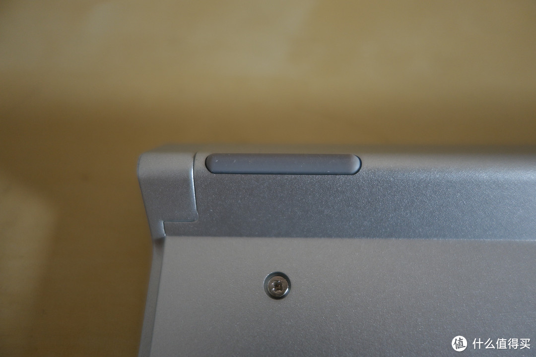 极致优雅：Lenovo 联想 KM5922 无线激光键盘鼠标套装（银色）