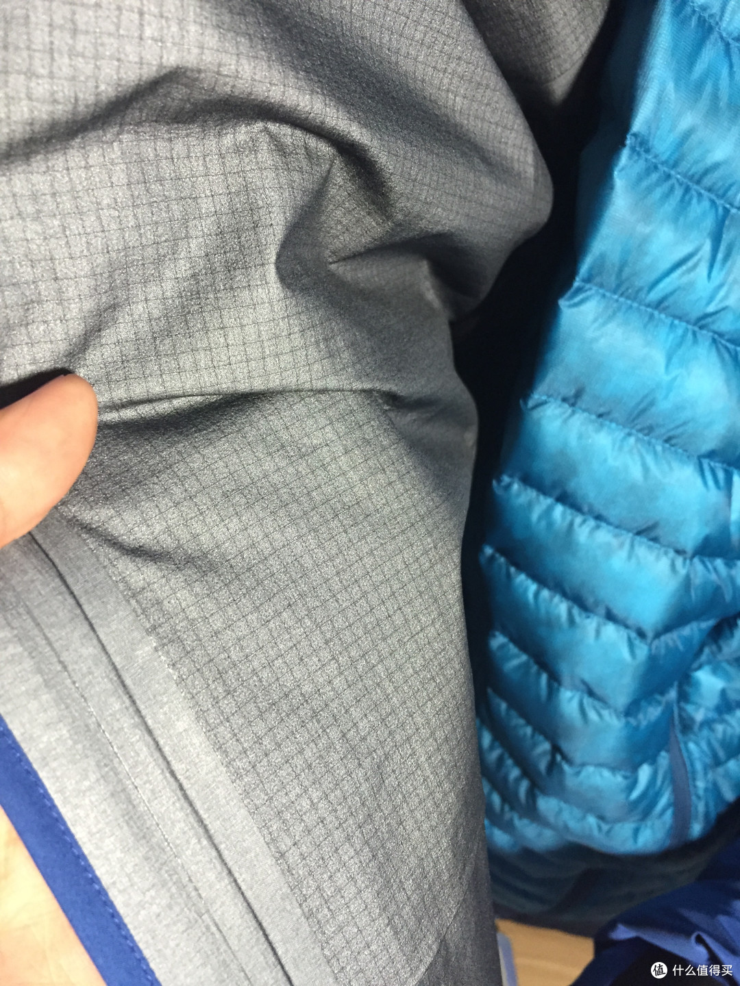 ARC'TERYX 始祖鸟 Cerium SL男款羽绒衣 跟ARC'TERYX 始祖鸟  Beta LT Jacket 男款 冲锋衣