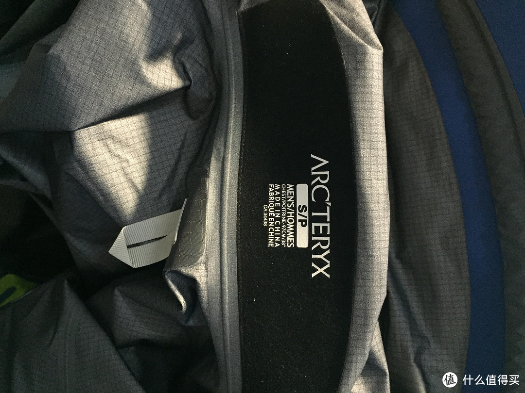 ARC'TERYX 始祖鸟 Cerium SL男款羽绒衣 跟ARC'TERYX 始祖鸟  Beta LT Jacket 男款 冲锋衣