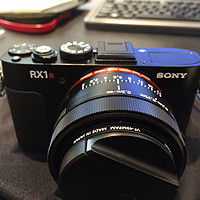 卡片机中的王者：SONY 索尼 DSC-RX1R 数码相机及手柄配件