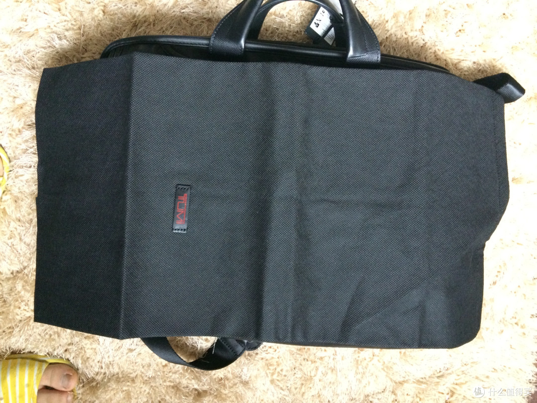 总统范儿,你也可以!观海哥同款:TUMI 塔米 Luggage Alpha Expandable 真皮可扩展公文包