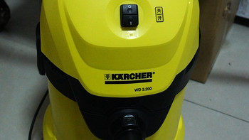 大肚皮吸尘器：KARCHER 凯驰 干湿两用吸尘器 WD3.200