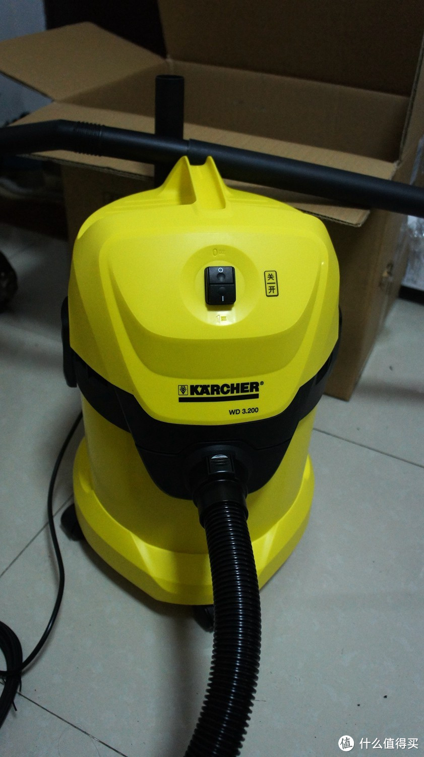 大肚皮吸尘器：KARCHER 凯驰 干湿两用吸尘器 WD3.200