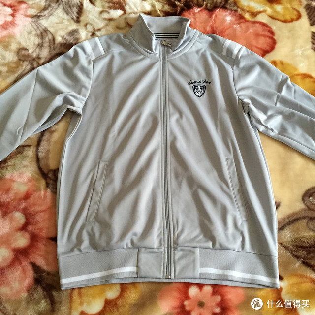 集休闲、运动于一身的小帆船：Navigare 男款卫衣