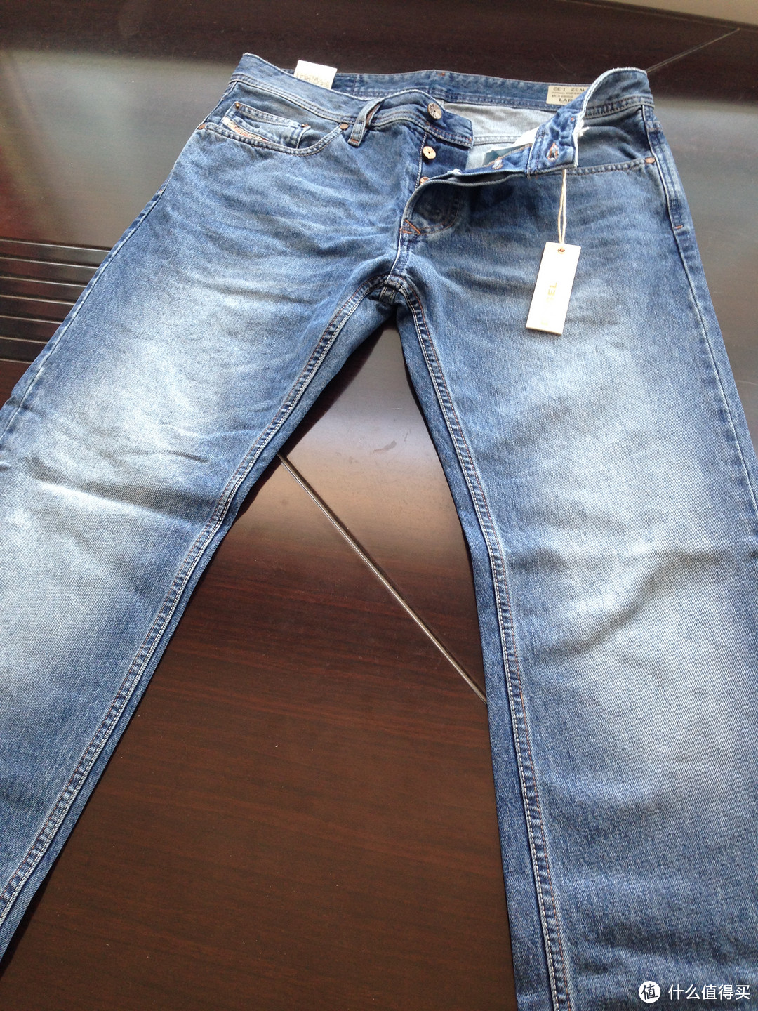 Diesel 迪赛 Regular Fit Jeans LARKEE 800Z 男款牛仔裤