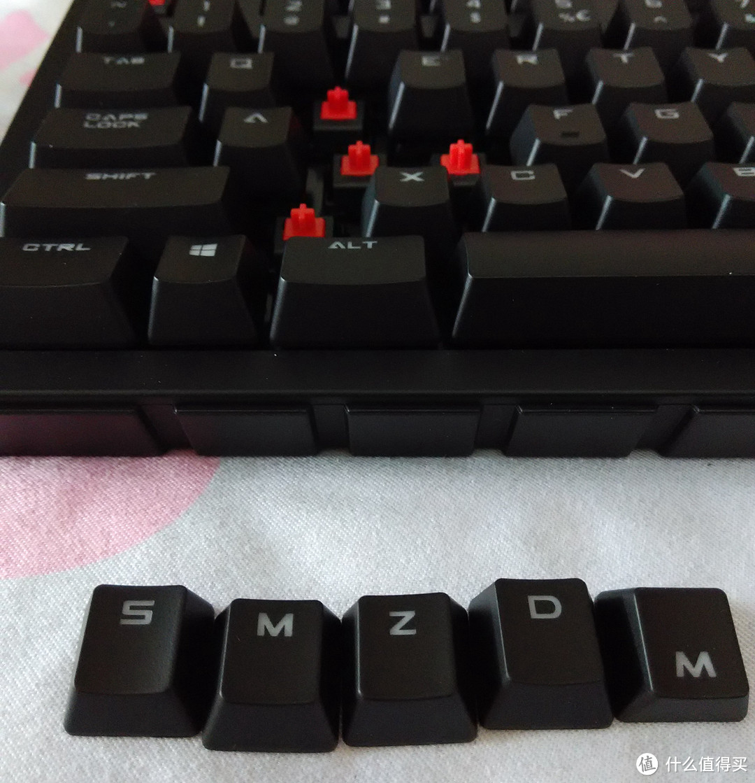 Cherry轴的魅力：COOLERMASTER 酷冷至尊 烈焰枪 旗舰版红轴 机械键盘