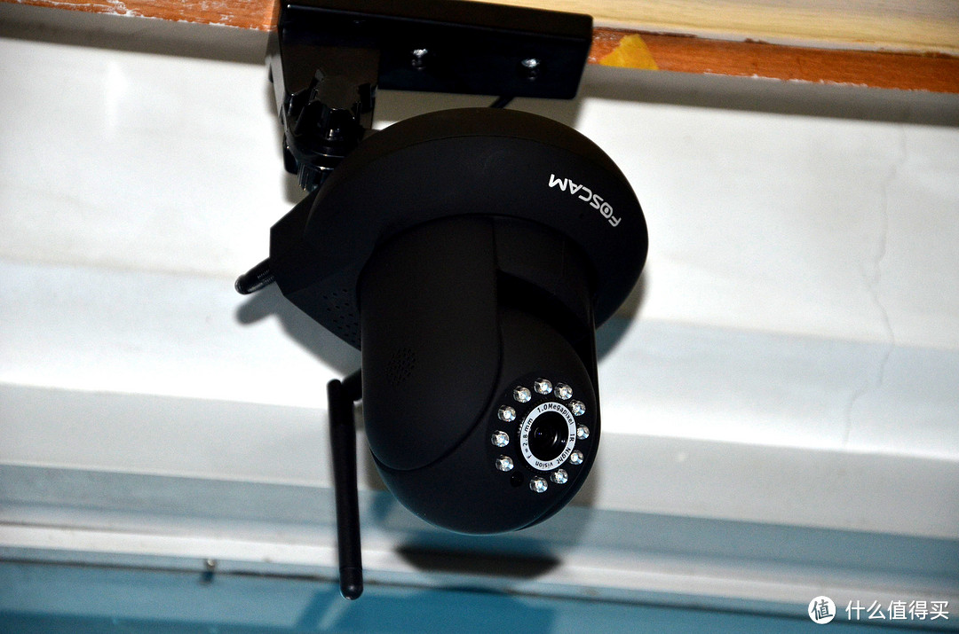 黑群好伙伴：FOSCAM 福斯康姆 HD816P 监控摄像头