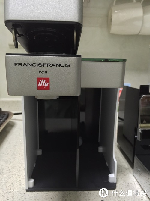 illy 意利 Y5 胶囊咖啡机 & Homewin 磁旋奶泡机