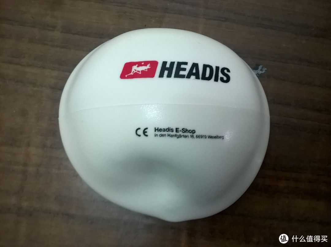 一项让你轻松成为牛人的运动：乒乓头球（headis）