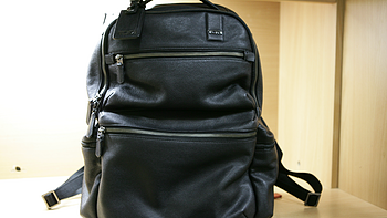 TUMI BEACON HILL REVERE LEATHER BRIEF PACK 双肩包