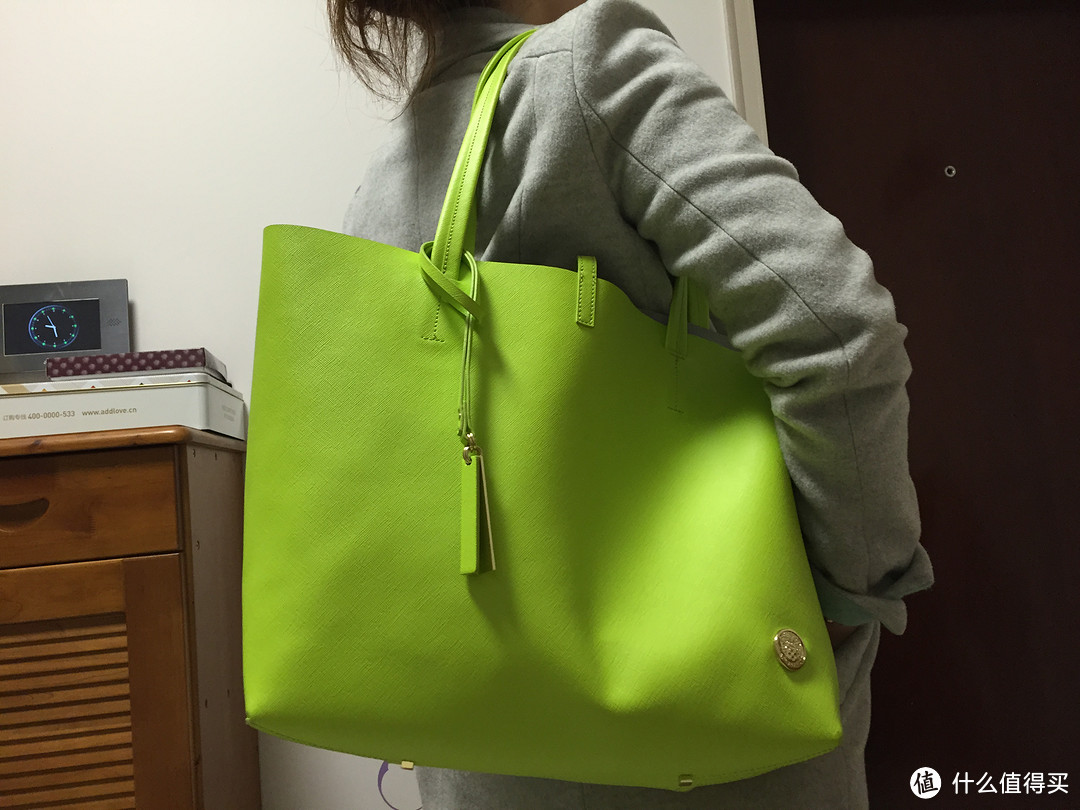 迟到的春节礼物，Vince Camuto Leila Travel Tote 青柠色 女包