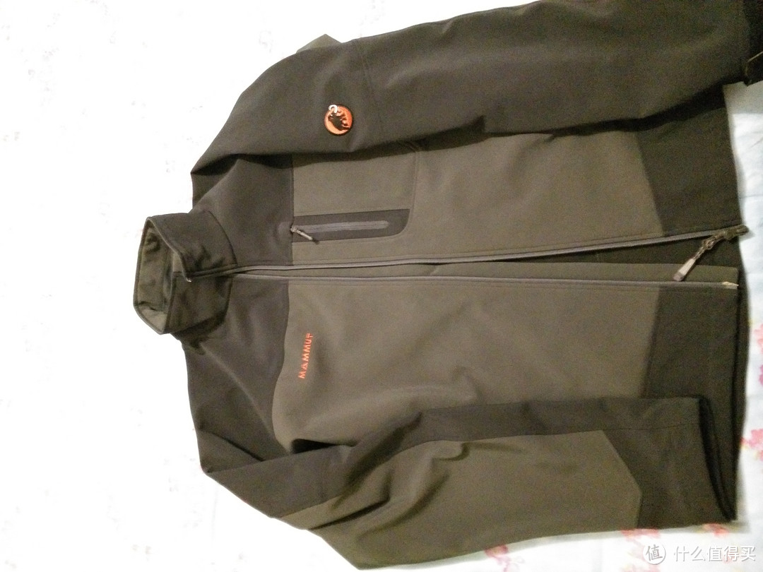 “鸟象之争” Mammut 猛犸象 Plano Softshell Jacket