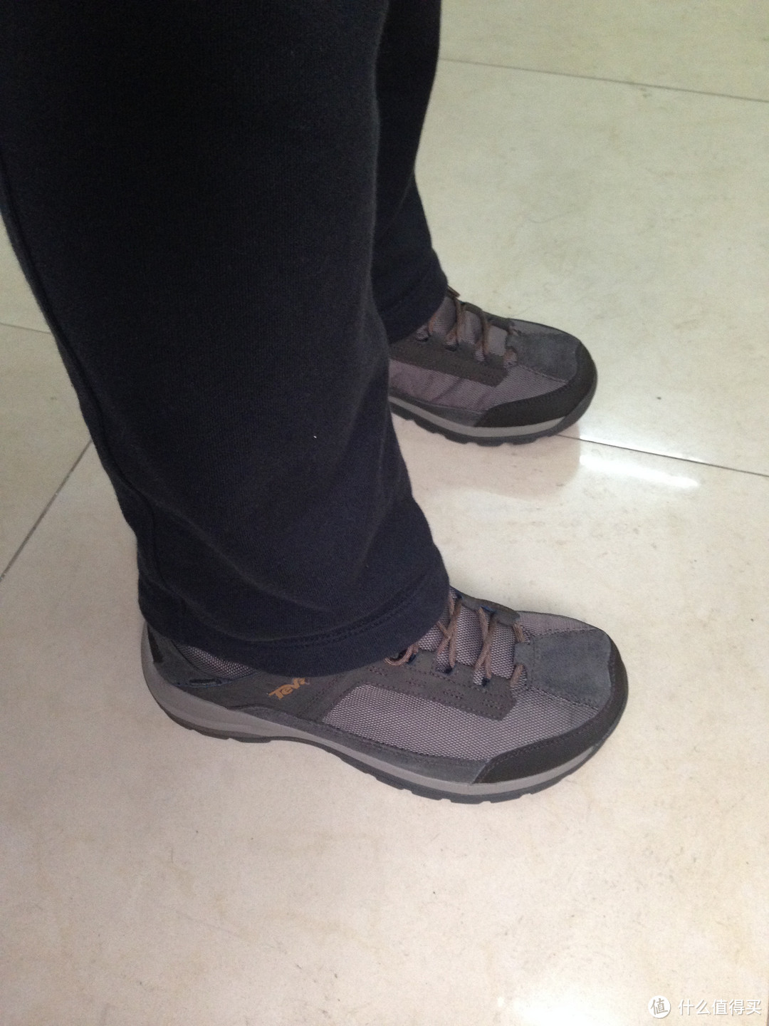 Teva Gannett WP Mesh Hiking Shoe 男士户外鞋