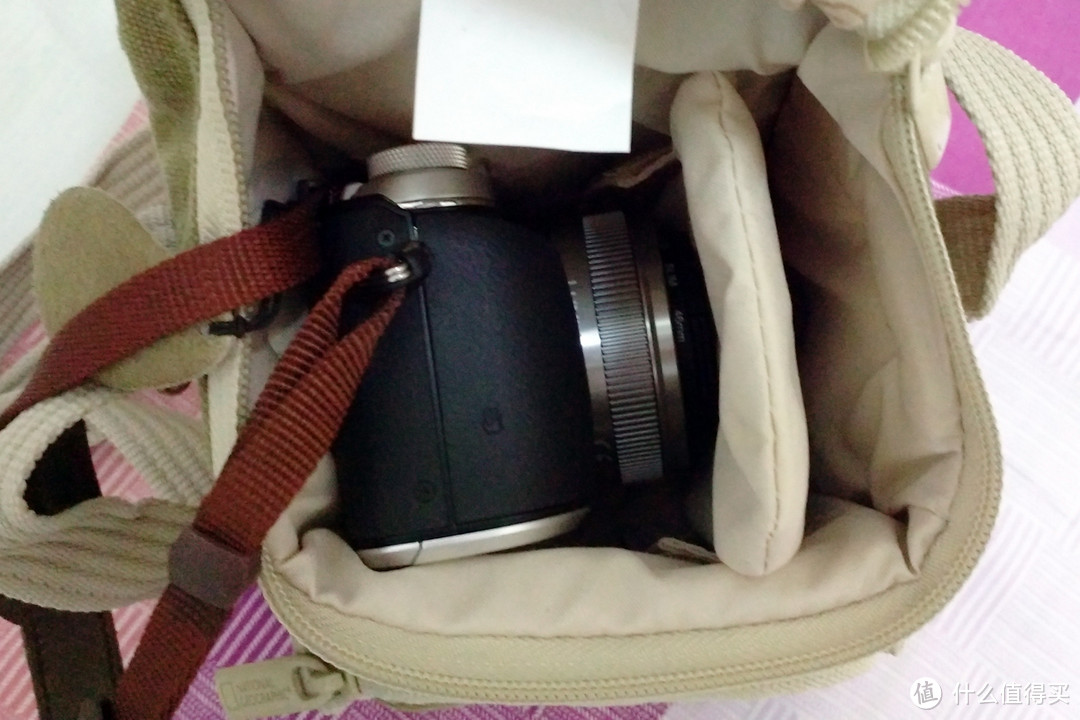 为GX7找个家：National Geographic 国家地理（探索者系列）NG 2342 小型单肩摄影包入手记