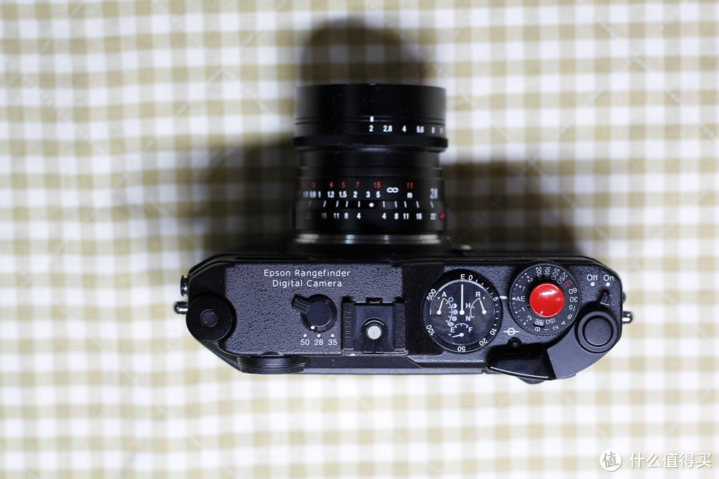 全球首款数码旁轴相机：EPSON 爱普生 R-D1s