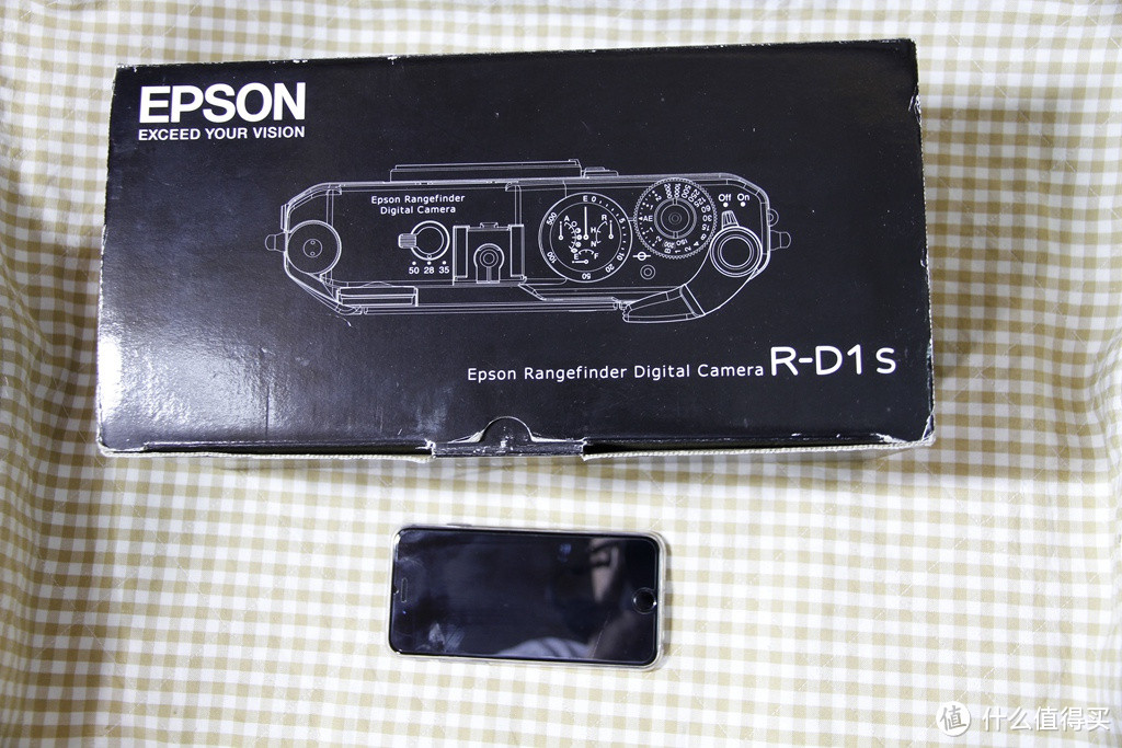 全球首款数码旁轴相机：EPSON 爱普生 R-D1s