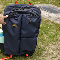 Timbuk2 天霸 Showdown Laptop 双肩包，随便翻一下包