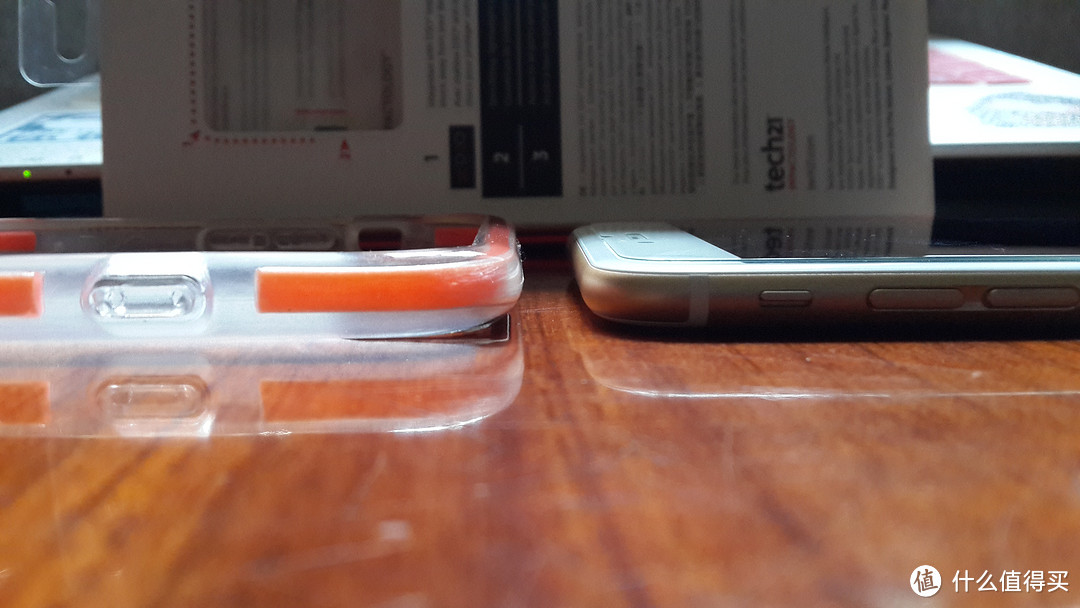 Tech21 Classic Shell 保护壳