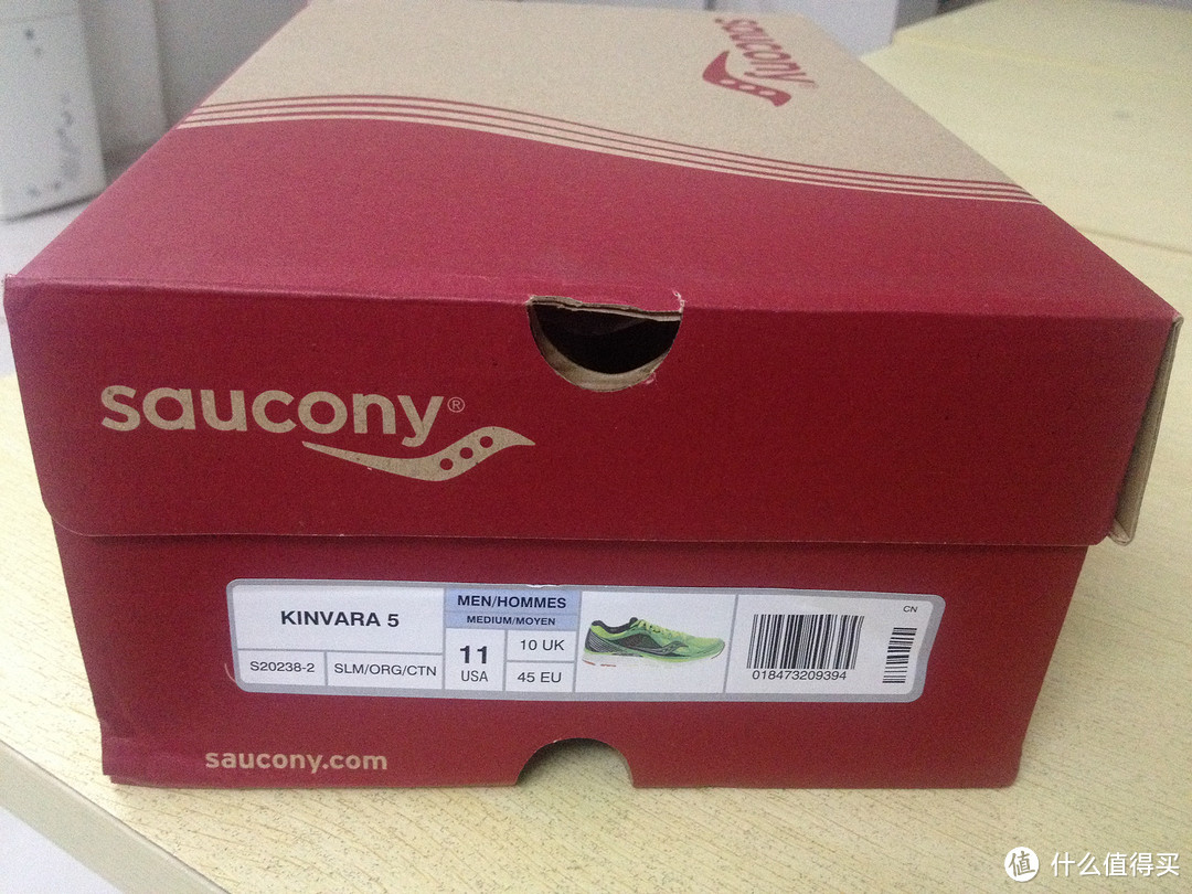 四大进三：Saucony 索康尼 Kinvara 5 男款*级轻量缓冲跑鞋