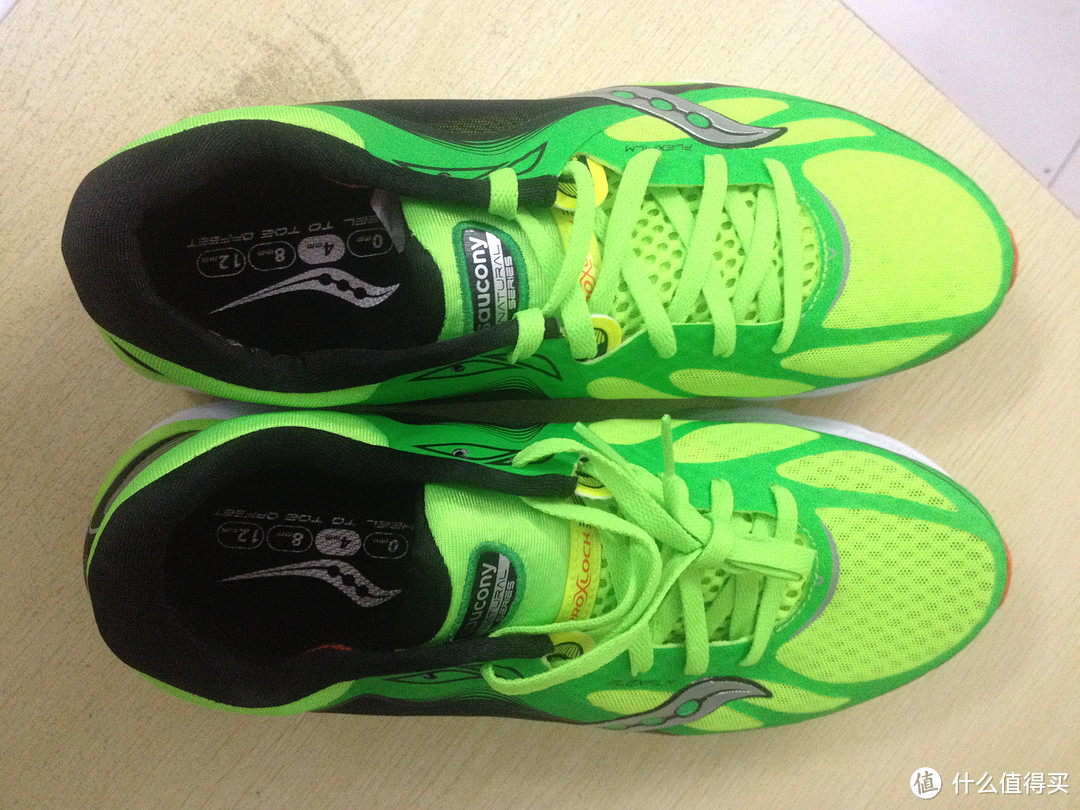 四大进三：Saucony 索康尼 Kinvara 5 男款*级轻量缓冲跑鞋