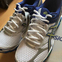 日亚入手的 ASICS 亚瑟士 Cumulus 16 男款次*级缓震跑鞋