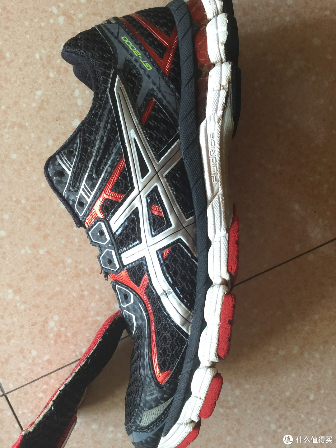 通勤跑鞋:ASICS GT2000、清风2014款、清风2015款 简单对比