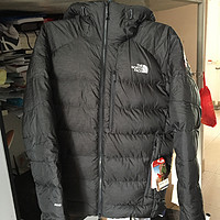 人生第一件The North Face 北面巅峰系列：TITAN HOODED 重装羽绒服 