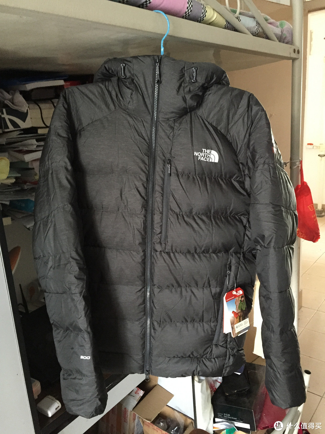 人生第一件The North Face 北面巅峰系列：TITAN HOODED 重装羽绒服 