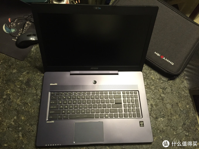 一切为了倒塔：妹子的 MSI 微星 GS70 2QE stealth pro 游戏本体验