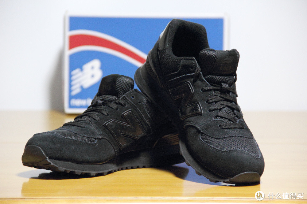 一“黑”到底：New Balance 新百伦 574  男士休闲运动鞋