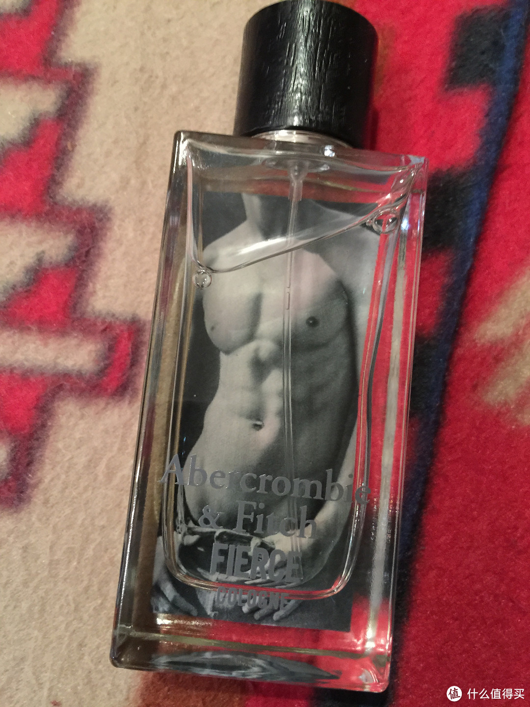 每天都沉醉在自己的味道里：Abercrombie & Fitch 裸男 男士香水