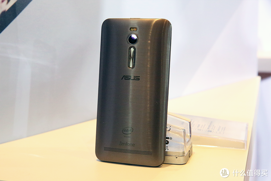 首次采用4GB内存：华硕 ZenFone 2 国行上市 售价1699元