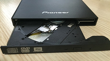 更薄更持久：Pioneer 先锋 DVR-XU01 超薄外置刻录机 