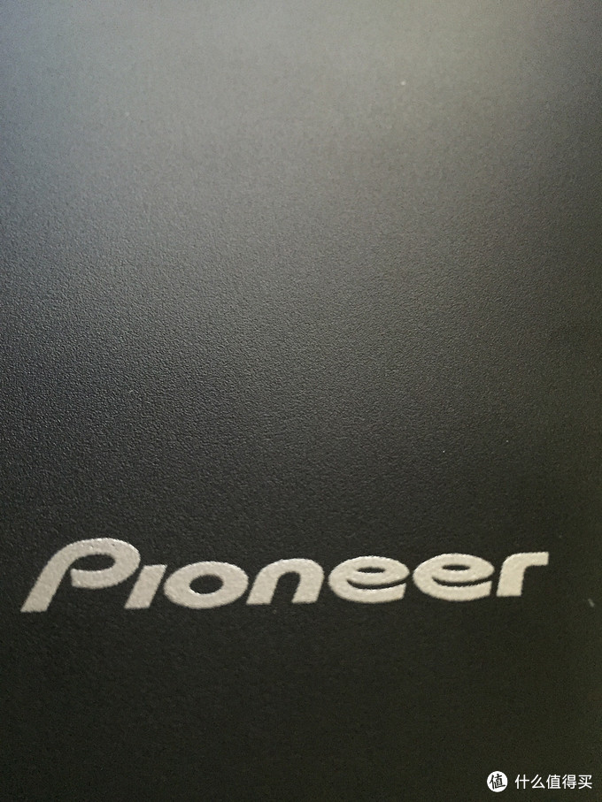 更薄更持久：Pioneer 先锋 DVR-XU01 超薄外置刻录机 