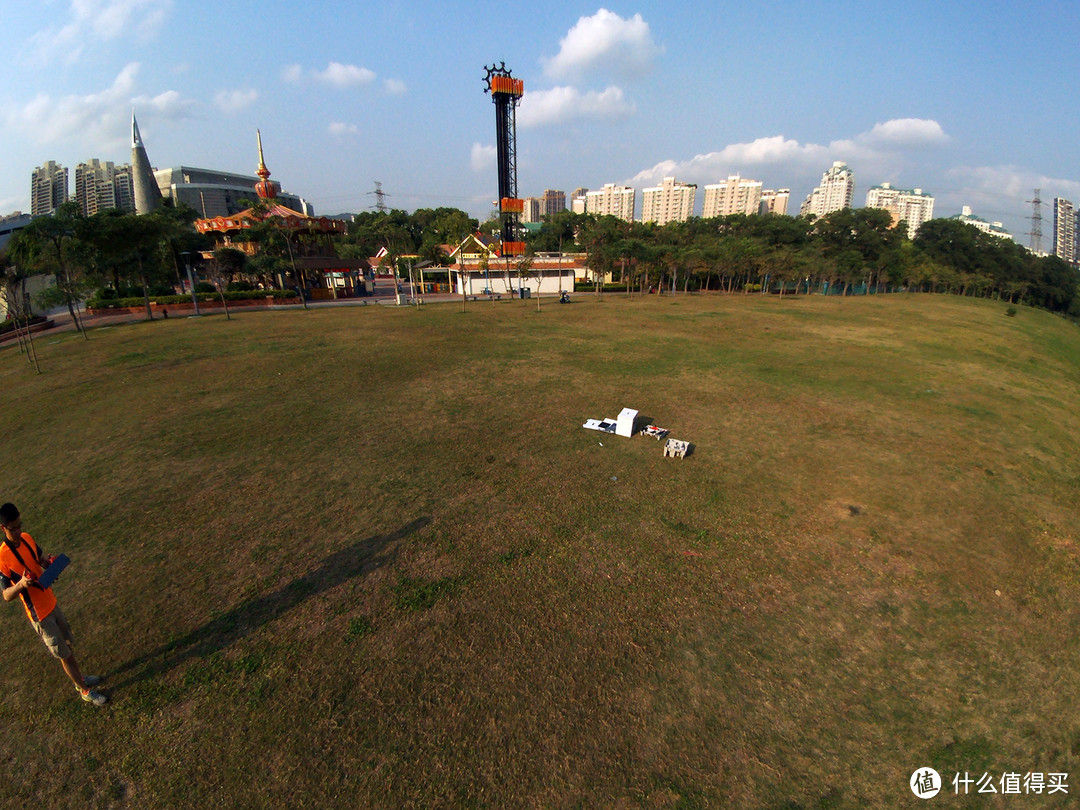 会飞的大眼睛：Parrot 派诺特 Bebop 无人机（四轴飞行器）开箱评测及精彩视频