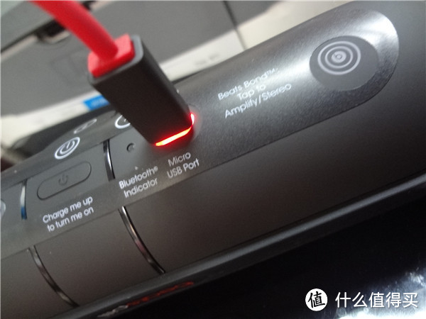 Beats New Pill 2.0胶囊音响