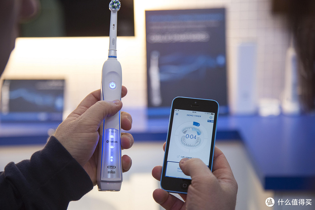 全球首款蓝牙智能牙刷：Oral-B 欧乐-B iBrush 电动牙刷国行上市