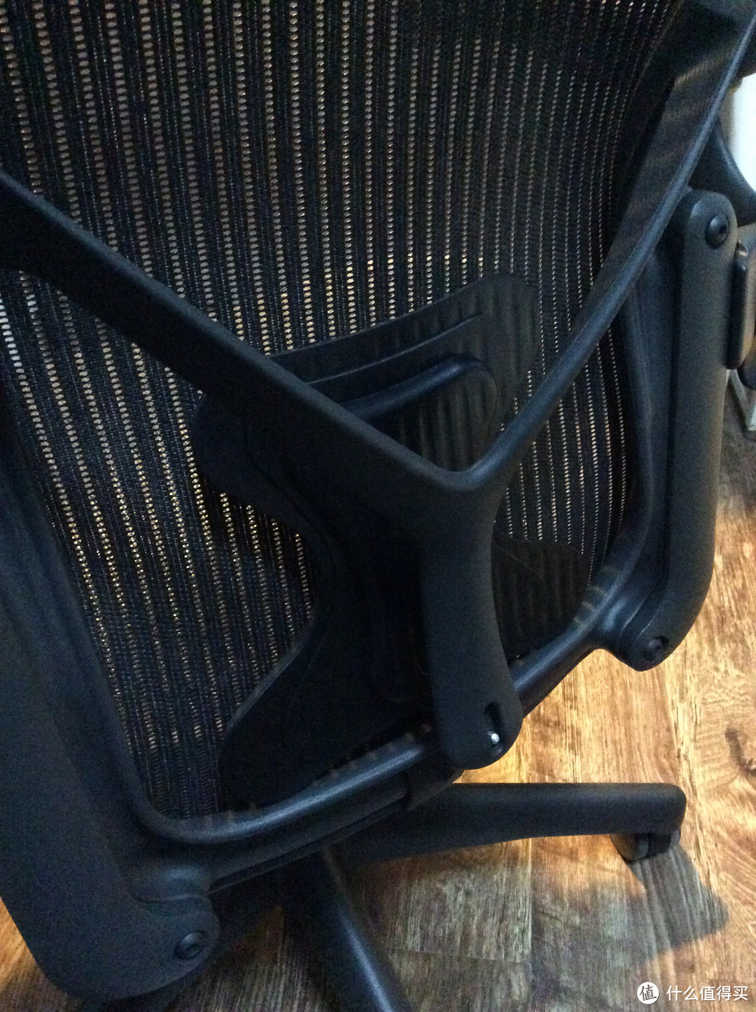 为了自己的脊椎：Herman Miller Aeron人体工学椅