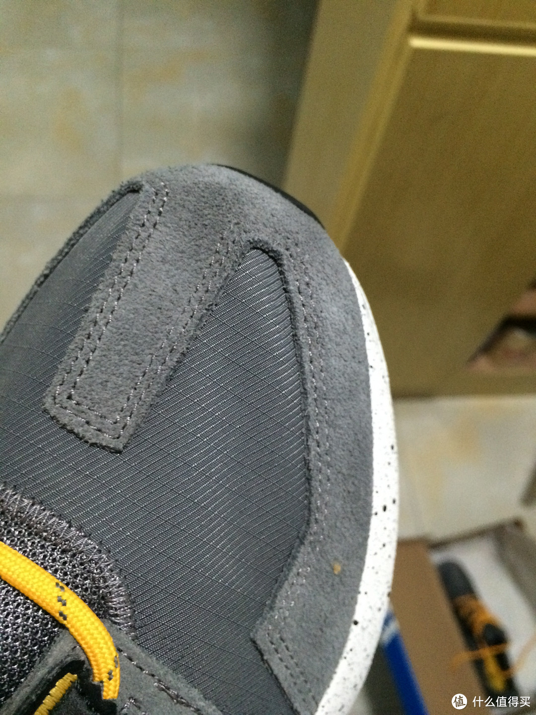 那一抹骚黄:adidas 阿迪达斯 Originals 三叶草 SL Loop TR 男款复古跑鞋