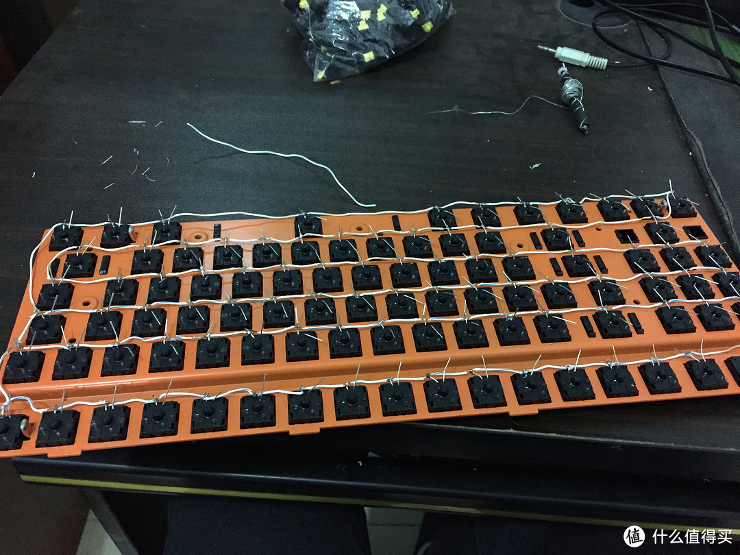 惨遭残暴改造的RAPOO 雷柏 V500 机械键盘