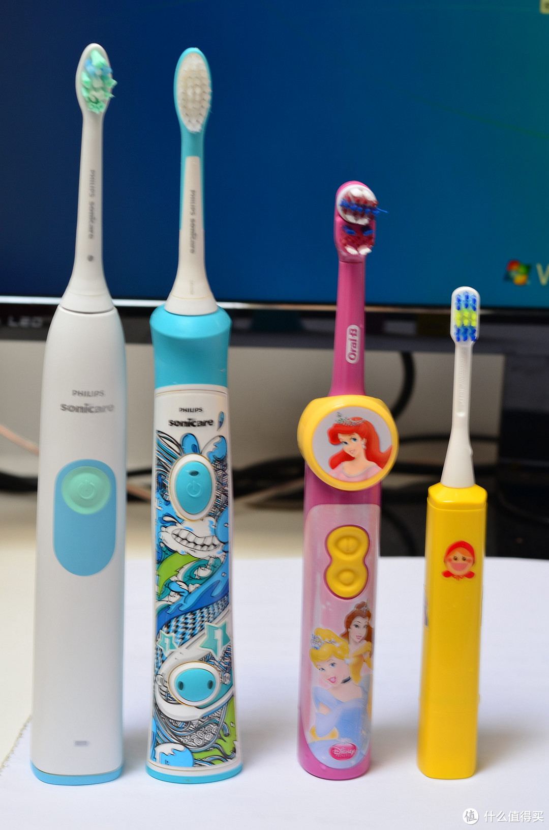幼儿牙刷，三种幼童牙刷的对比及建议，HX6311，欧乐B一次性以及日本minimum