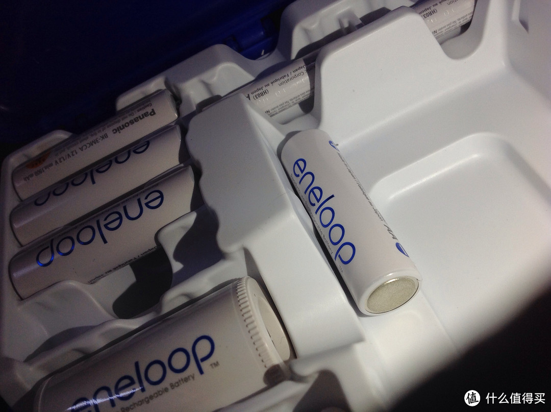 eneloop 爱乐普 充电电池套装、电池、转换筒、智能充电器体验