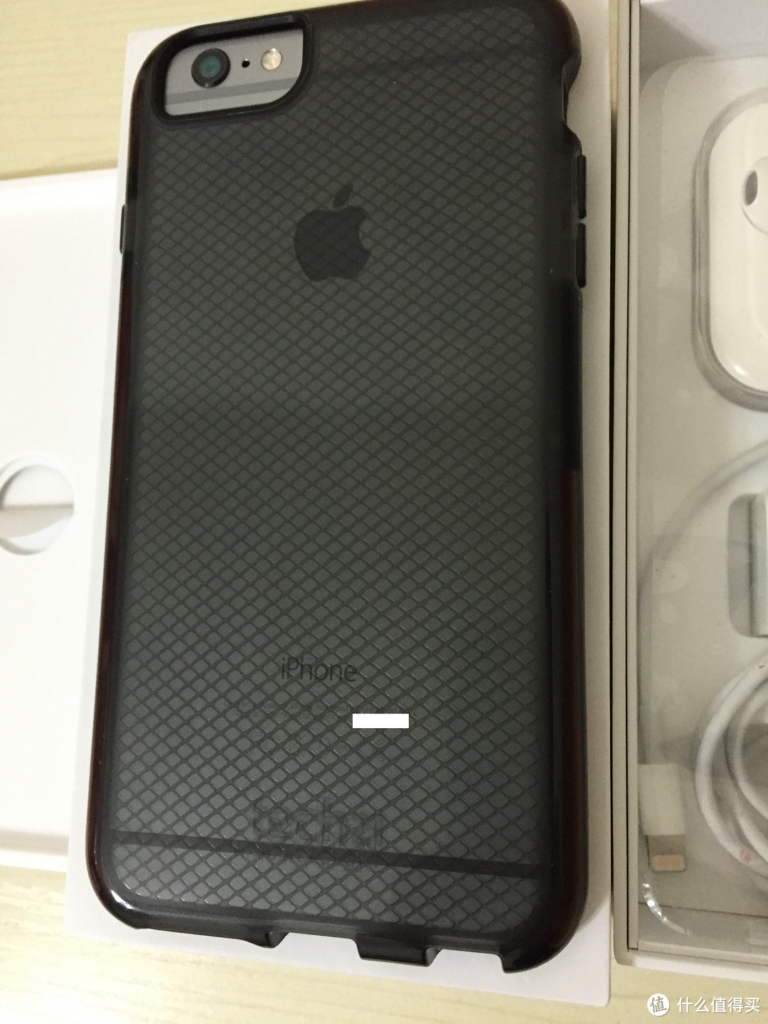 性价比还是要有的：eBay入手V版iPhone6 Plus+Tech21 Classic Check保护壳