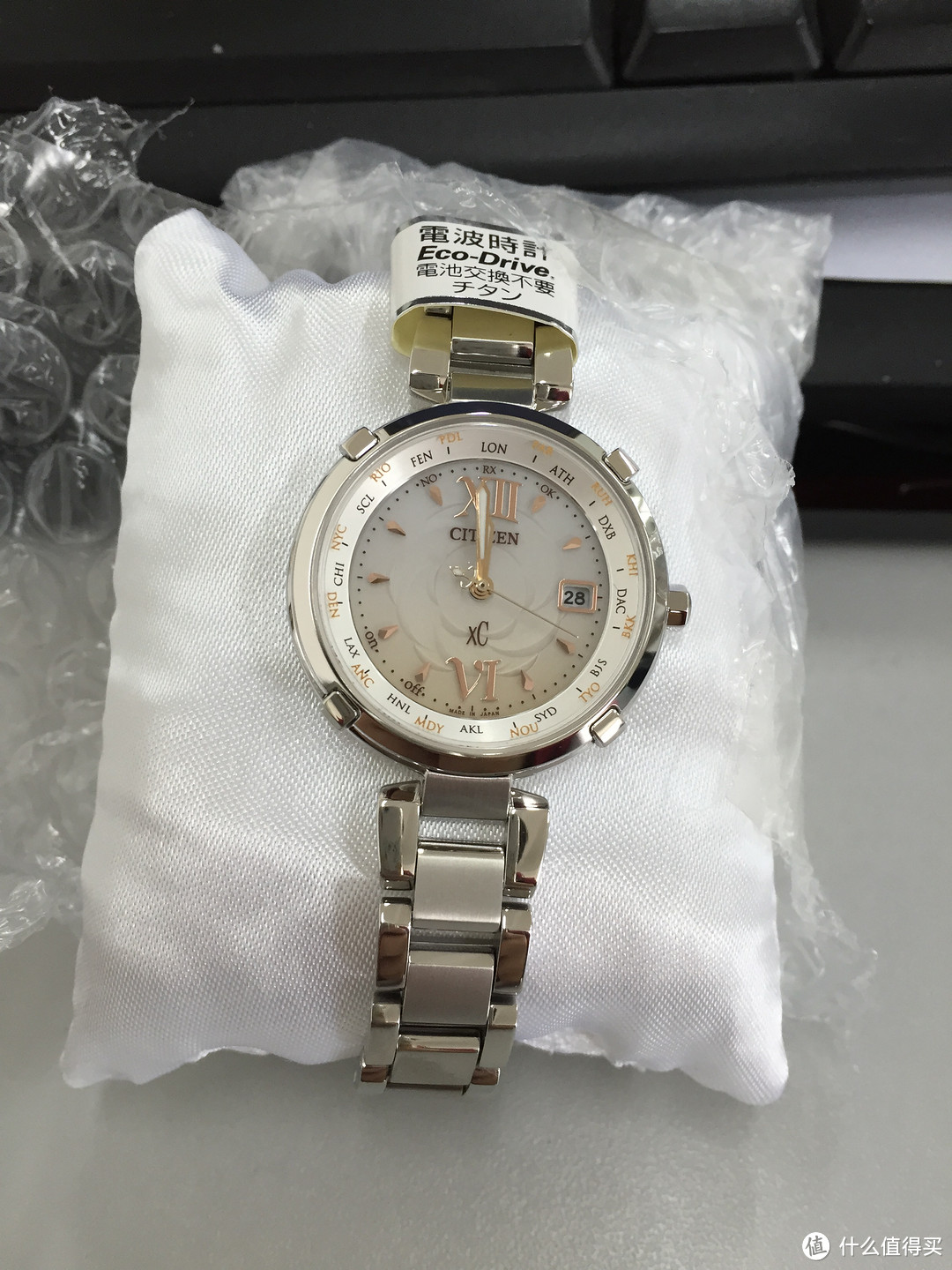 CITIZEN 西铁城 TITANIA LINE HAPPY FLIGHT 女款光动能腕表 EC1060-59W