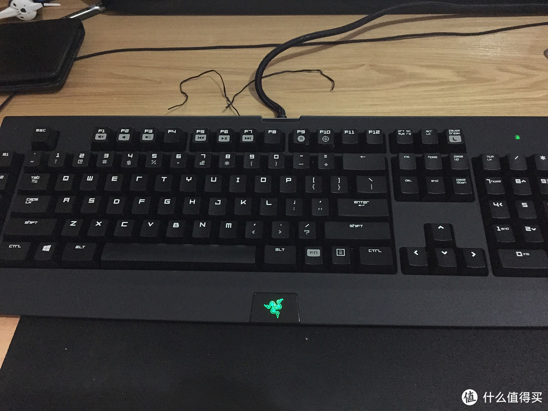 Razer 雷蛇 BlackWidow TE 黑寡妇蜘蛛潜行版 & RK ROYAL KLUDGE RG928 RGB 白色茶轴