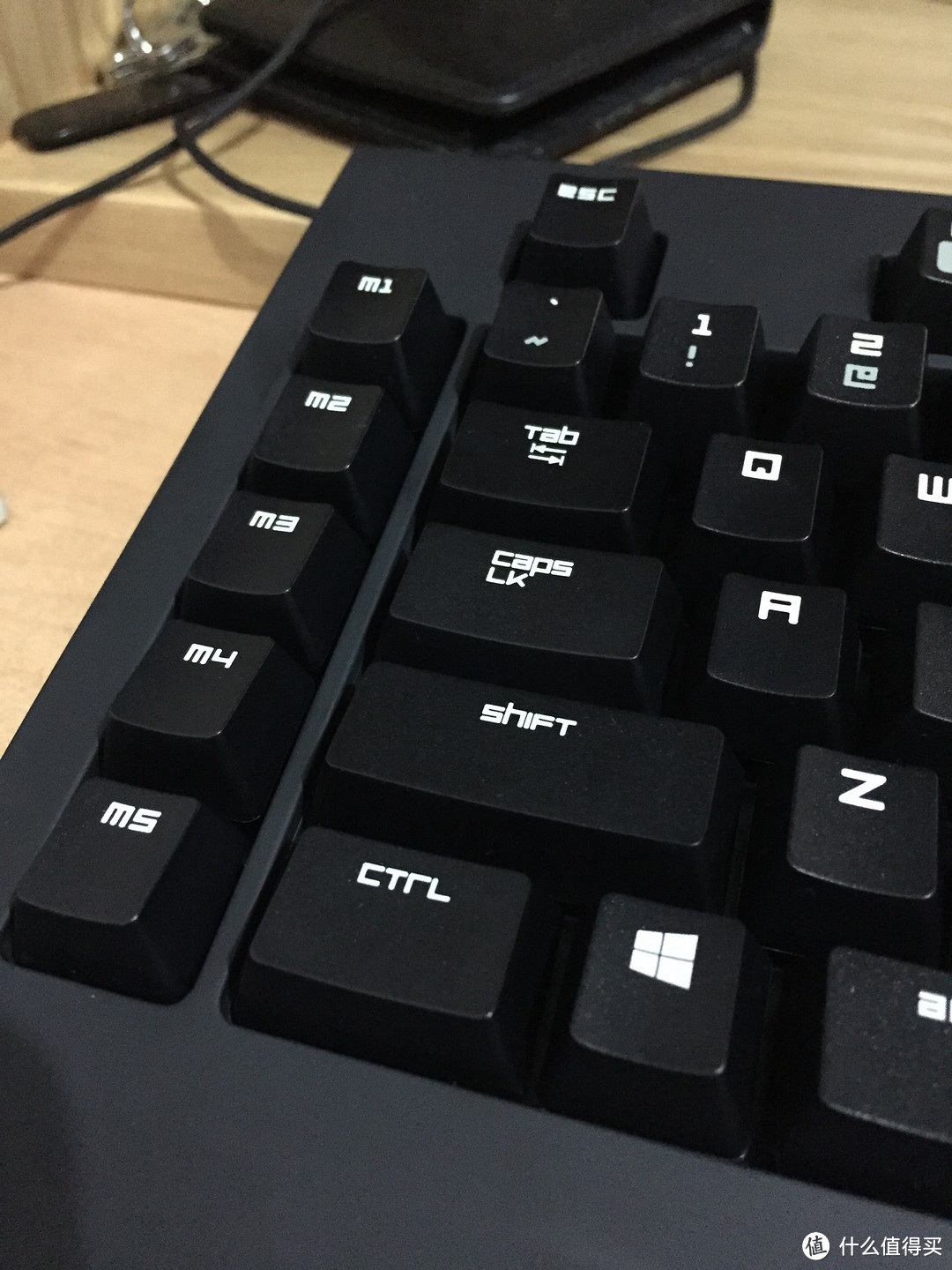 Razer 雷蛇 BlackWidow TE 黑寡妇蜘蛛潜行版 & RK ROYAL KLUDGE RG928 RGB 白色茶轴