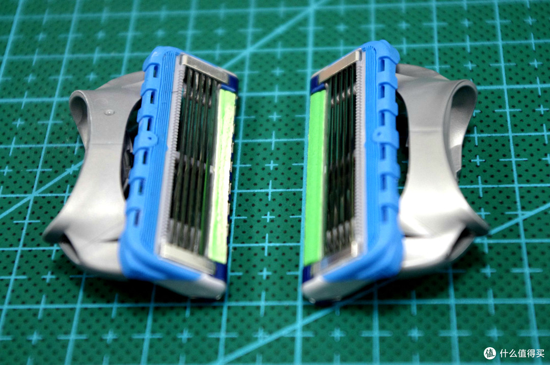 Gillette 吉列 锋隐致顺 剃须刀 极致的顺滑 (美亚与中亚的对决)